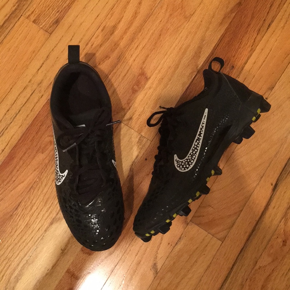 NIKE Fastflex Football Cleats